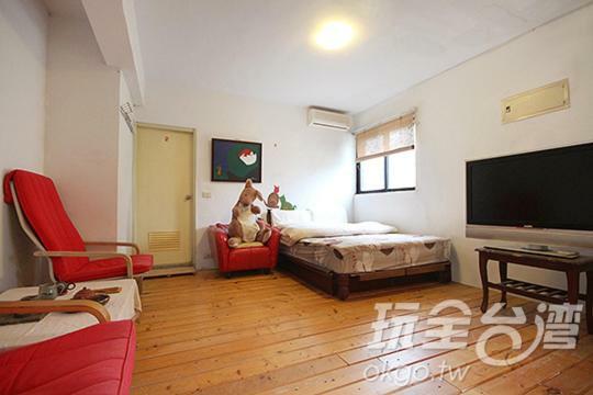 Museum Traveler'S Bnb Sanzhi ภายนอก รูปภาพ